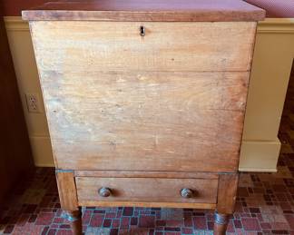 RARE Sheraton Sugar Chest