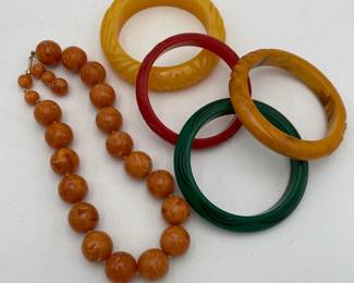 Bakelite Jewelry