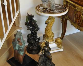 This item is not in Beverly Hills. It is in a Westlake Village townhouse. When you are at the sale talk to Will and make an appointment to inspect and purchase these items at a later date.