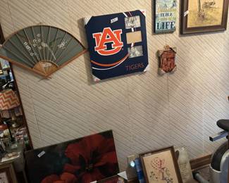 Wall decor 