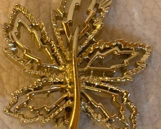 Vintage leaf brooch