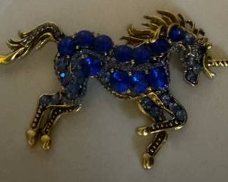 Unicorn pin