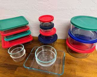 Misc assortment of Pyrex