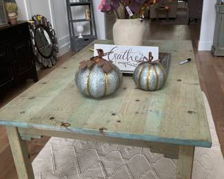 Country farm table 