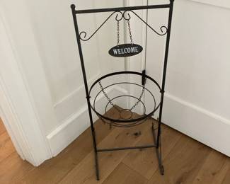 Welcome metal stand