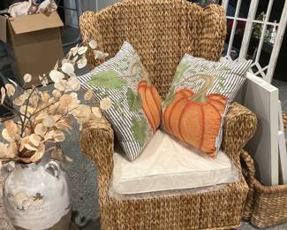 Pottery barn woven wicker chair with Upholstered seat decorative fall pillows