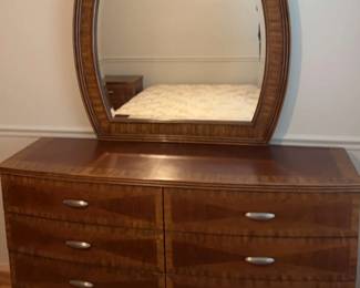 Davis Intl Dresser  Mirror