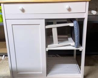 Kitchen Island With Stool