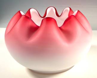 Fenton satin rose bowl