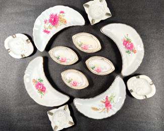 Chadwick bone dishes, oval salt dishes, porcelain ashtrays