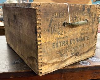 DuPont dynamite box