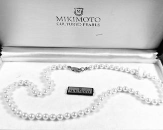 Mikimoto strand of cultured pearls