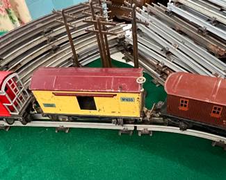 Lionel train set, continued, includes box car, caboose and more