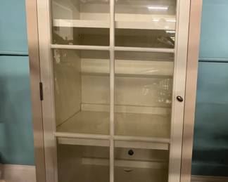 White tall kitchen cabinet