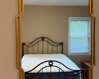 Classic Metal Gold Framed Wall Mirror 
