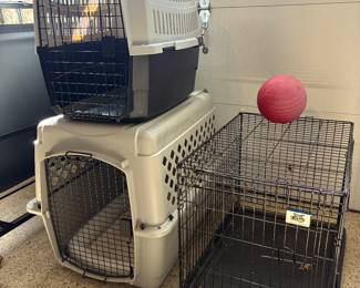 Pet Carriers 