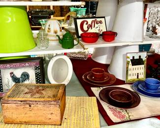 Vintage & modern decor, dinnerware