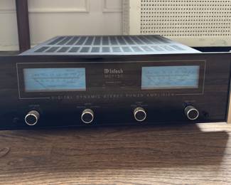 McIntosh MC7150 Digital Dynamic Stereo Power Amplifier. Photo 2 of 3.