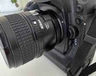 Nikon D2Xs Digital SLR Camera with AF Micro 60 MM Lense 1:2.8. Photo 3 of 4.