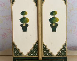 Jewelry Case. Photo 1 of 4.
