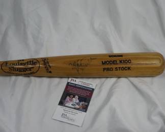 JSA Signed Mike Schmidt Louisville Slugger Bat