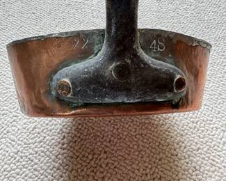 Vintage Copper Saucepan. Photo 3 of 3.
