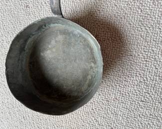 Vintage Copper Saucepan. Photo 2 of 3.