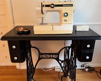 Singer Sewing Machine & Table.