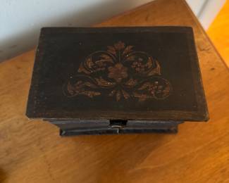 Metal Box. Photo 2 of 3.