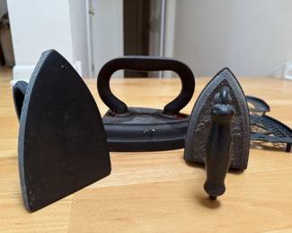 Antique Cast Iron Flat Irons. Photo 2 of 3.