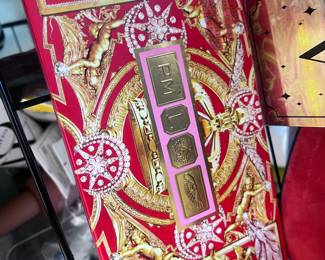 Pat McGrath Labs MTHRSHP Eyeshadow Palette – Limited Edition Luxe Gold & Crimson Packaging (New in Box)