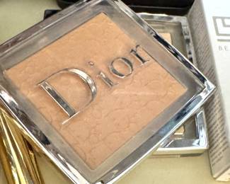 Dior Face Powder Compact – Dior Backstage / Forever Natural Bronze Luxury Makeup
