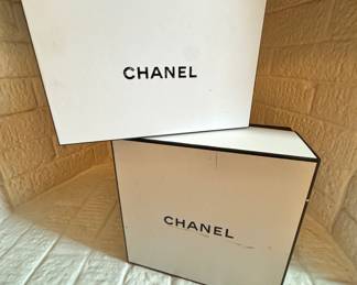 Chanel Luxury Packaging – Iconic White and Black Boxes for Designer Handbags and Accessories