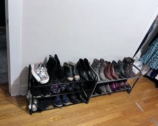 Assorted women's shoes, size 8