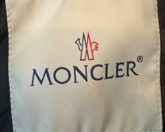 Moncler Authentic Label – Designer Women’s Down Puffer Coat Tag, Luxury Outerwear