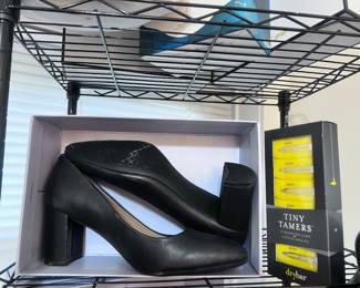 Size 8 woman pumps