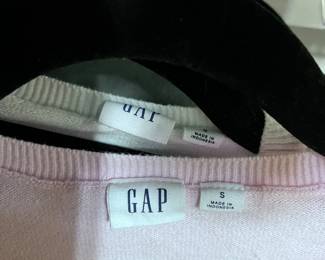 GAP Women’s Sweater Duo Size Small – Classic Crewneck Pullovers in Pink & White