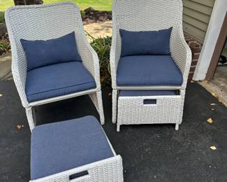 Patio chairs 