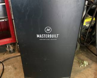 Masterbuilt electric digital smoker 