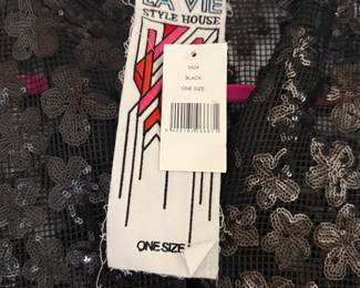 La Vie Style House Floral Sequined Mesh Caftan brand new with tags