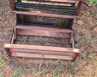 antique loom 