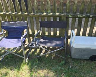 collapsible chairs with folding table and cooler 