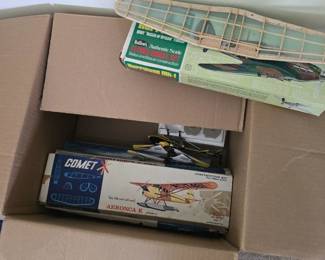 vintage model airplanes 