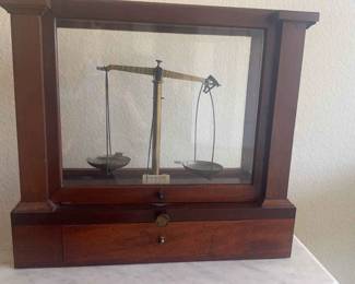 Antique Balce Scale