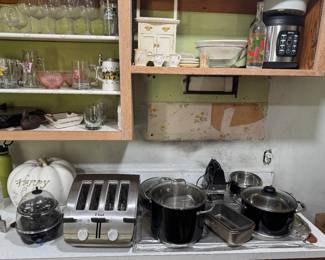 kitchen N wall counter