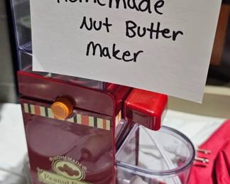 HOME MADE NUT BUTTER MAKER