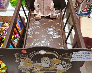 TOY CRADLE VINTAGE