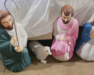 BLOW MOLD NATIVITY