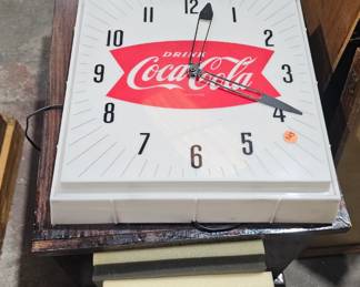 COCA COLA CLOCK