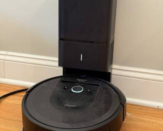 Rooma- 1 of 2 available!